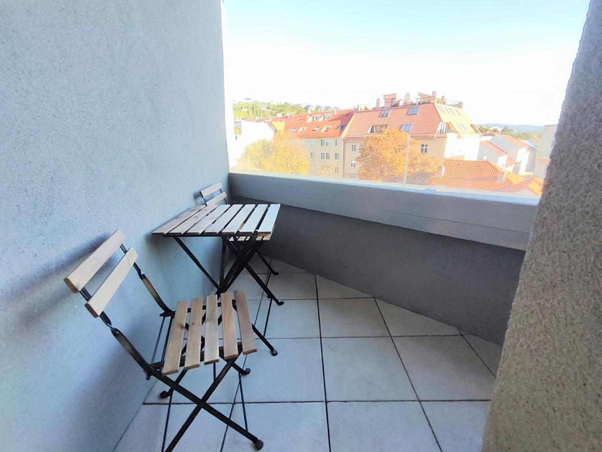Schanz - Quietly Oriented - Private Parking - Balcony Bratislava Bagian luar foto